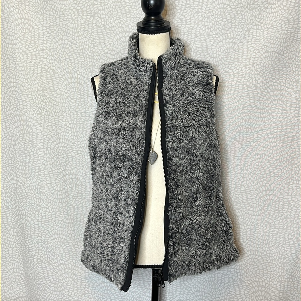 Reversible Black Flex Time Vest